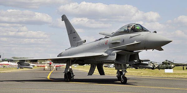 Kampfflugzeug Typ Eurofighter Typhoon