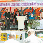 Teilnehmende des Kirchlichen Aktionstages in Büchel 2022