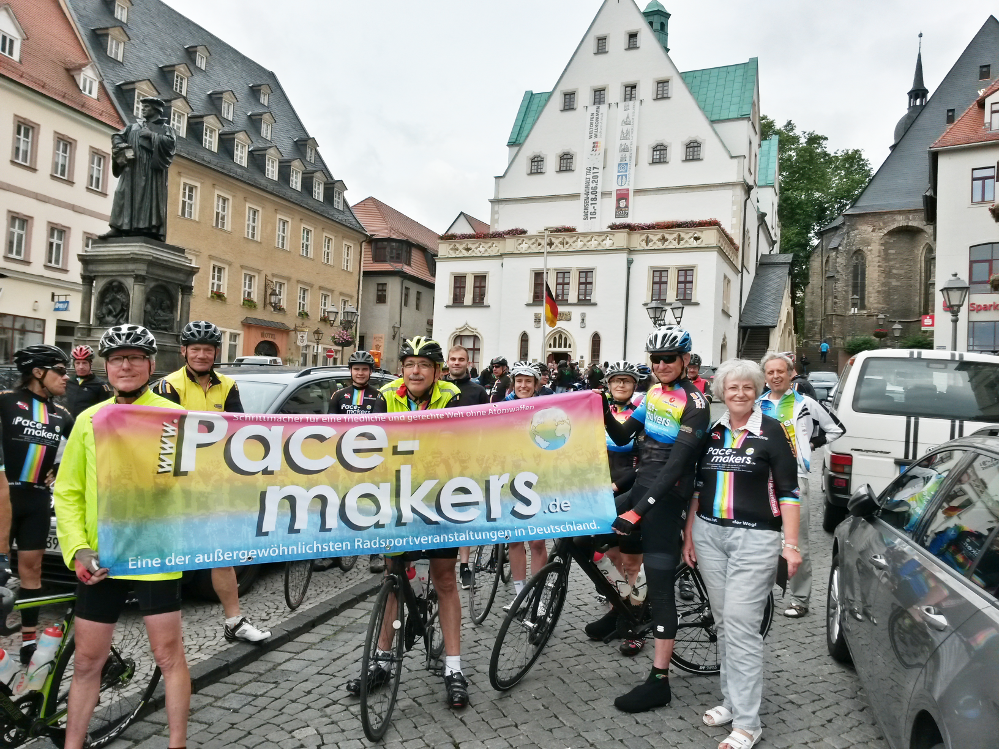  Die &quot;Pacemakers-Radtour&quot; für nukleare Abrüstung 2017